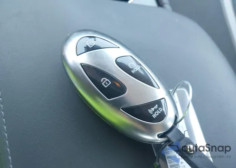 2025 Hyundai Sonata Sel from USA, damaged, VIN KMHL64JA2SA467472